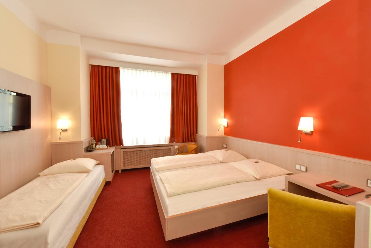 Hotel ADRIA München Exterior foto